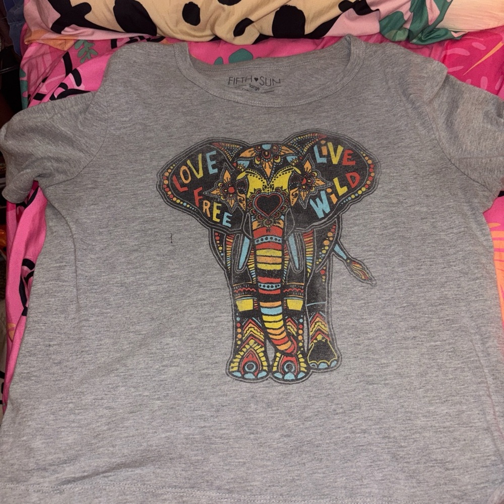 Fifth Sun Gray Kids T-Shirt with Colorful Elephant Design